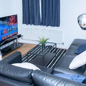  Apartment Guerneville Place Gants-hill