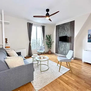 https://cozy-apartment-near-the-sorbonne.fr-paris.fr